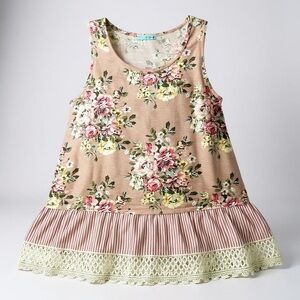 Boutique Floral Sleeveless Top with Lace Trim